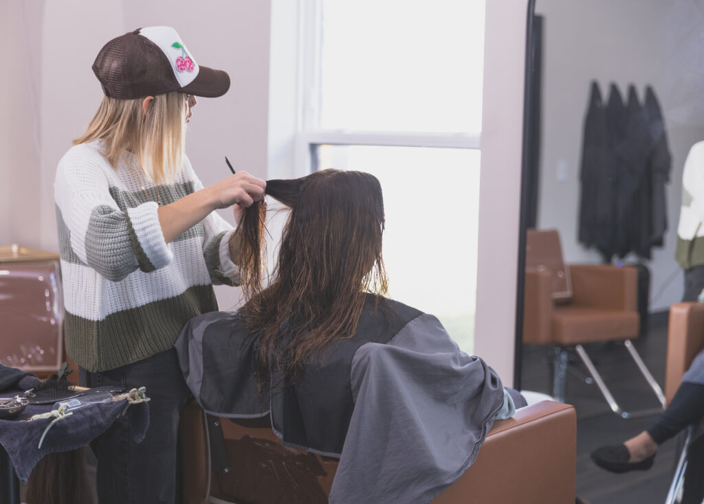 RISE Salon Suites - Greenwood